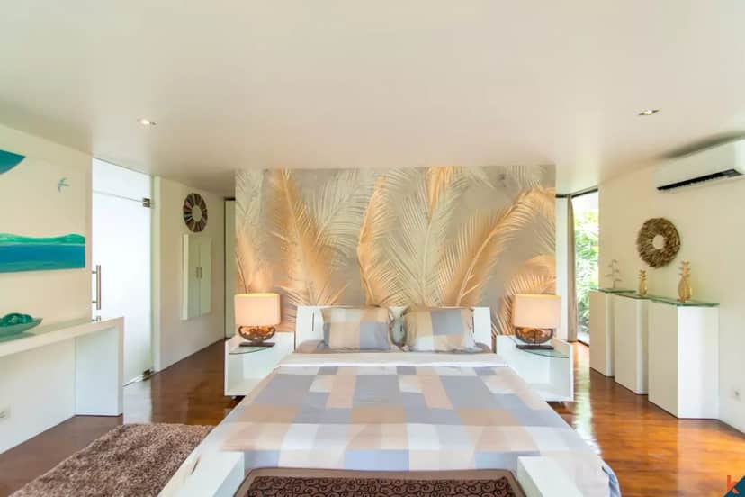 5-bedroom leasehold villa in Seminyak — photo 5 of 5