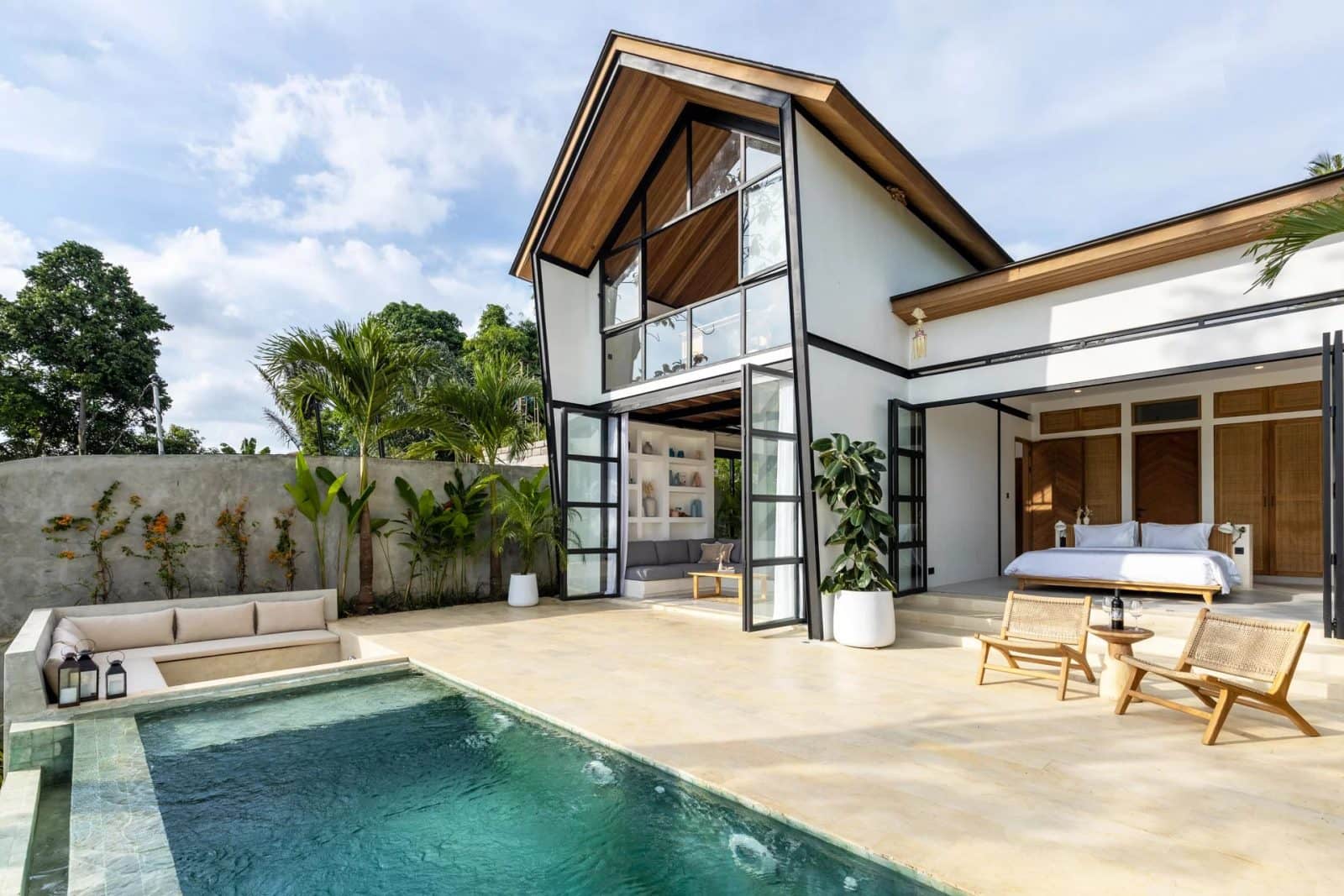 Exclusive 2 Bedroom Villa for Sale Leasehold in Kaba-kaba