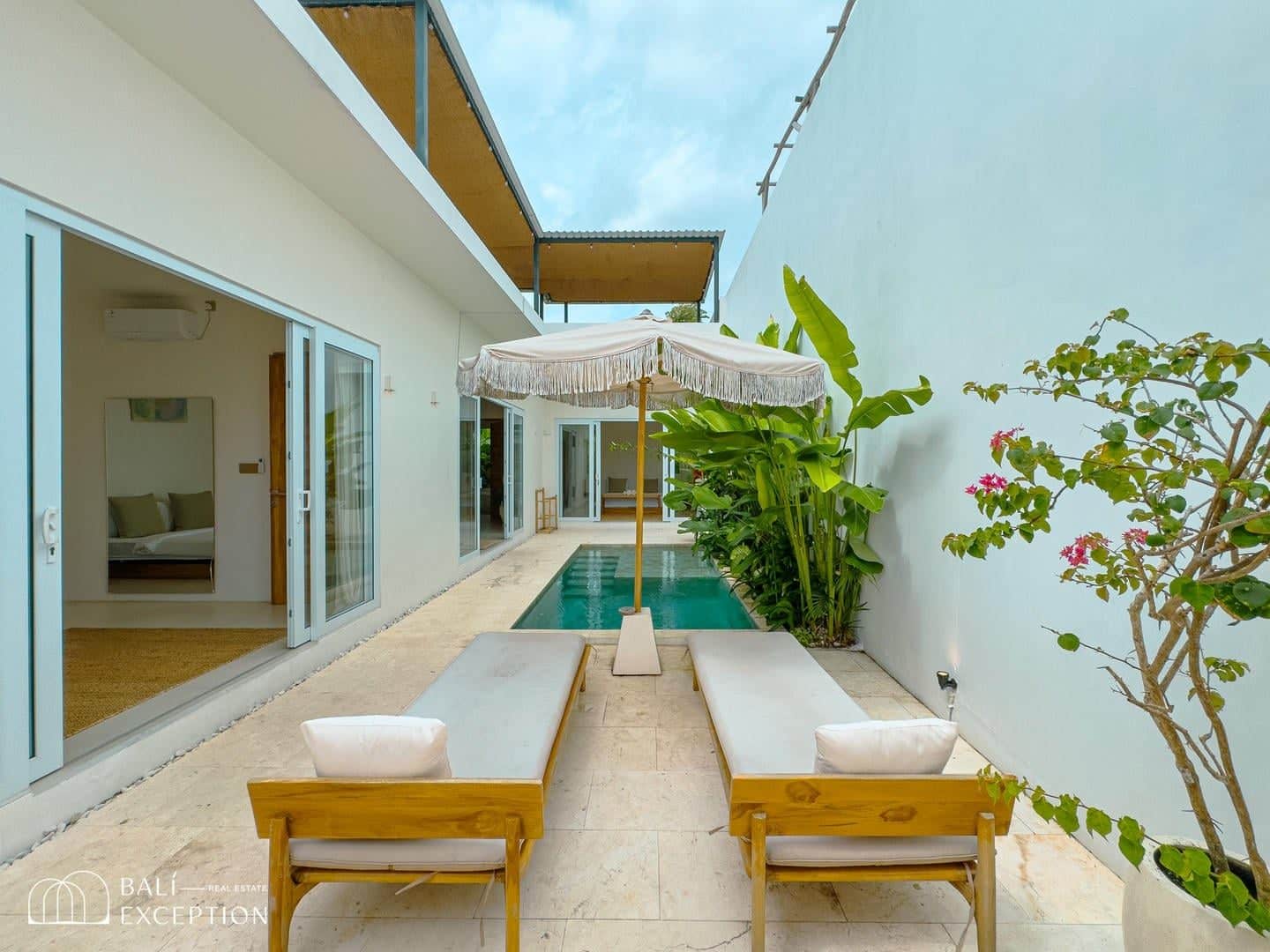Tropical Design 2 Bedroom Villa for Sale Leasehold in Nyang Nyang