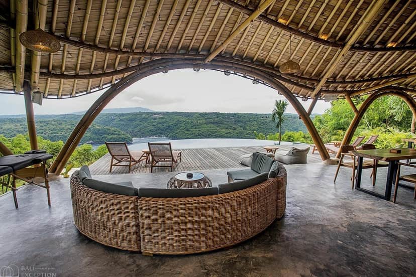 7-bedroom leasehold villa in Nusa Ceningan — photo 2 of 5