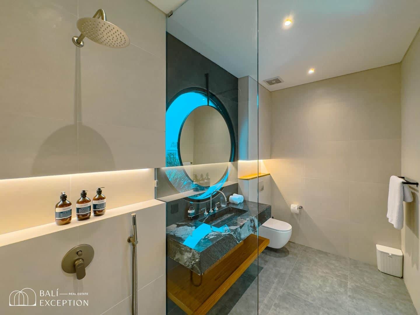 4-bedroom leasehold villa in Pererenan — photo 5 of 5