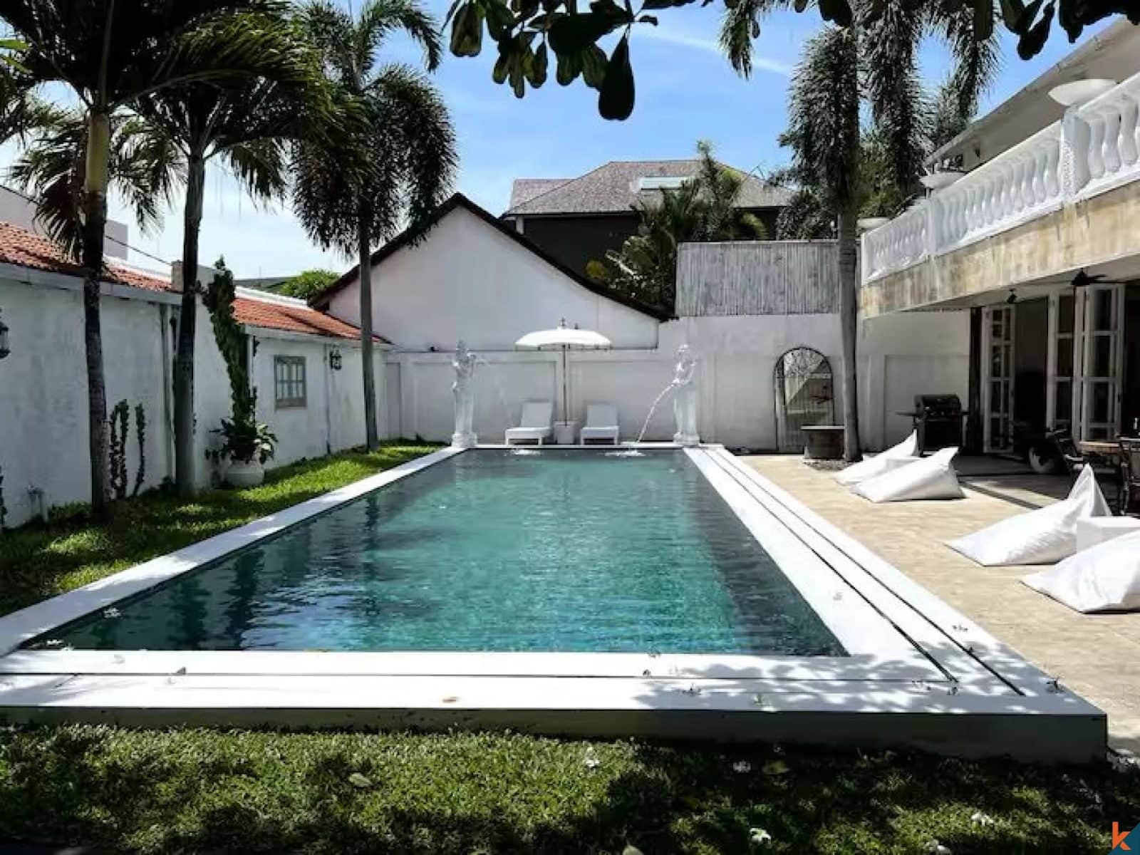 5-bedroom leasehold villa in Berawa — photo 3 of 5