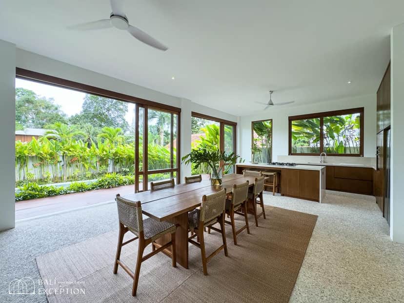4-bedroom leasehold villa in Pererenan — photo 3 of 5