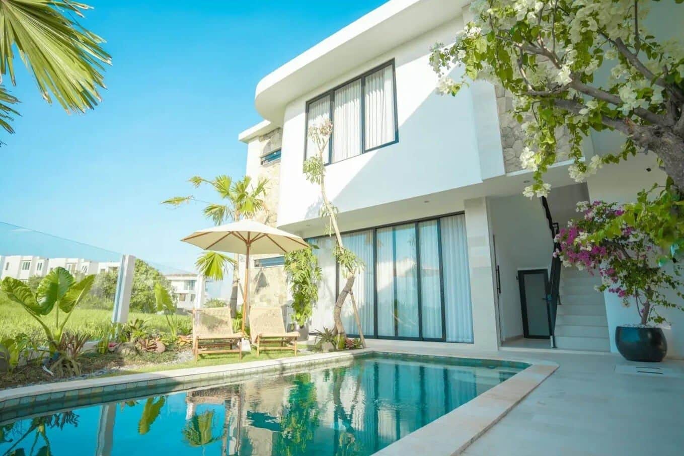 Proximity to the Beach 2 Bedroom Villa for Sale Freehold in Cemagi