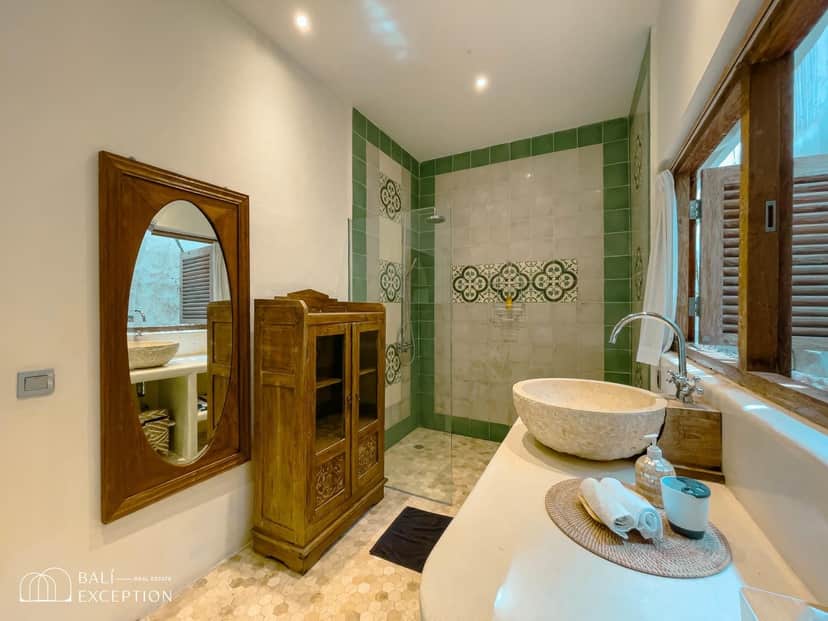 5-bedroom leasehold villa in Canggu — photo 5 of 5