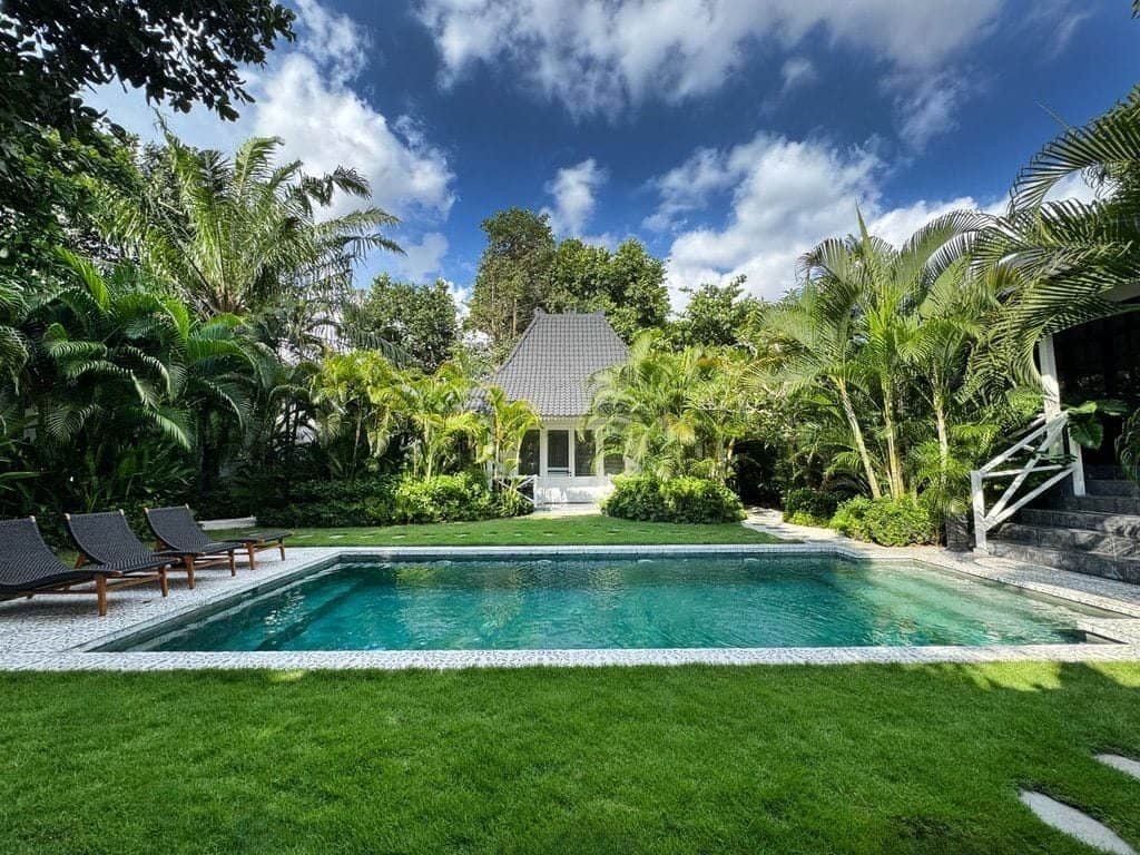 Ready Now 4 Bedroom Villa for Sale Leasehold in Umalas