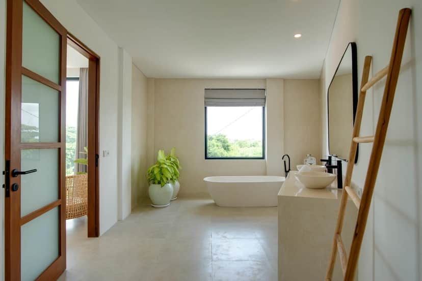 5-bedroom leasehold villa in Canggu — photo 5 of 5