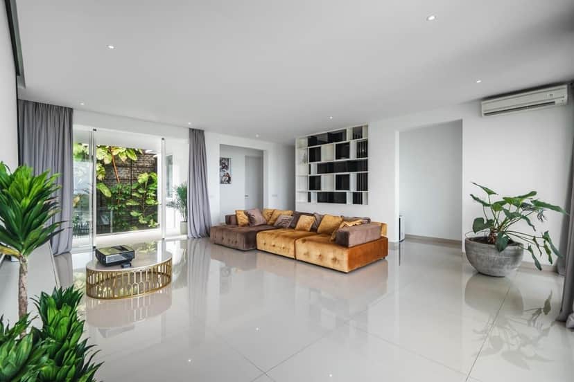 4-bedroom freehold villa in Uluwatu — photo 2 of 5