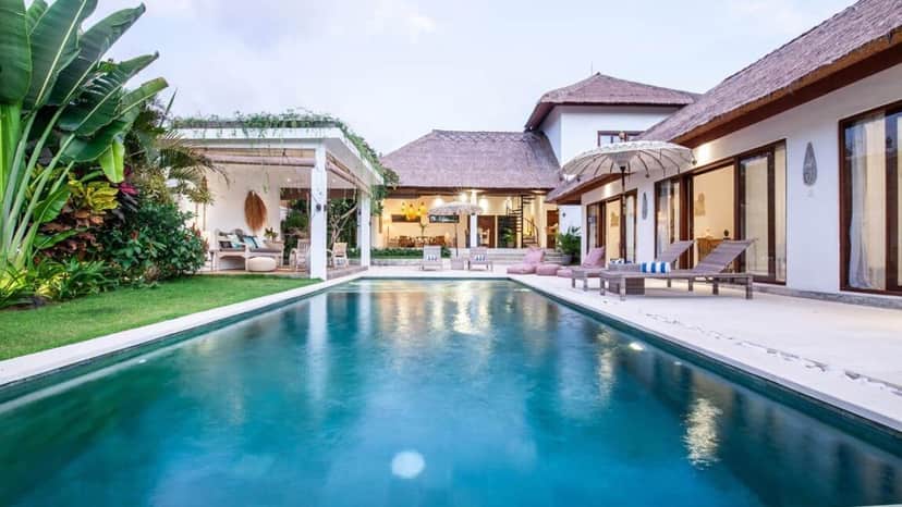 4-bedroom leasehold villa in Pererenan — photo 2 of 5