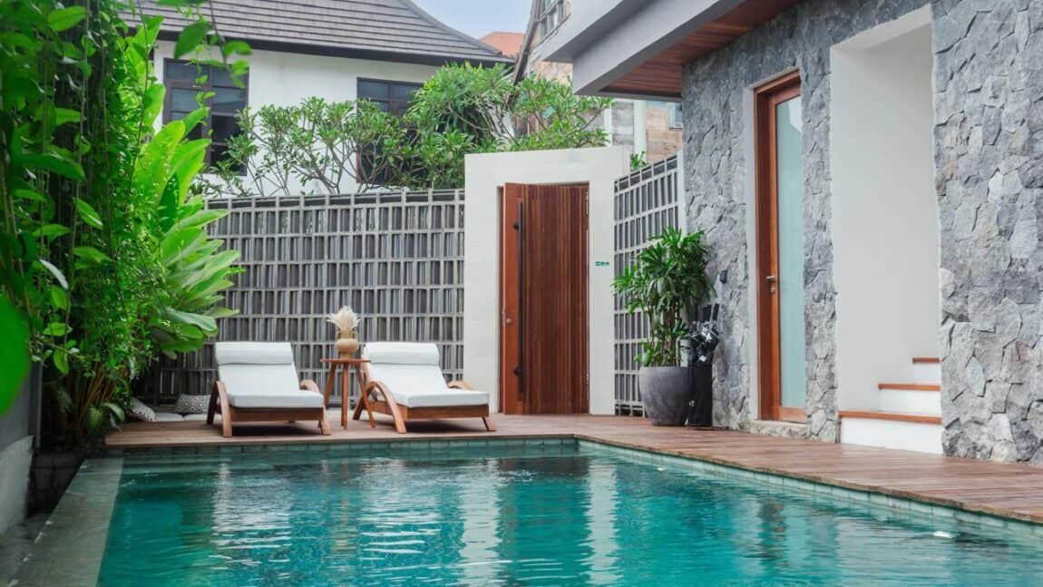 4-bedroom leasehold villa in Canggu — photo 2 of 5