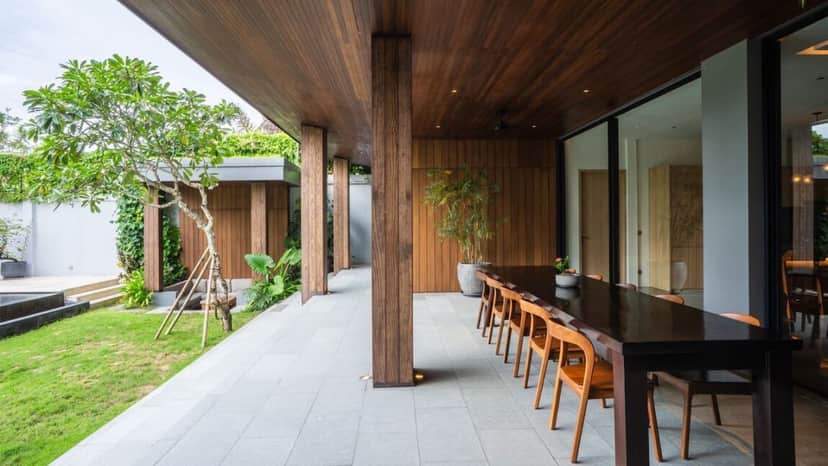 4-bedroom leasehold villa in Canggu — photo 5 of 5