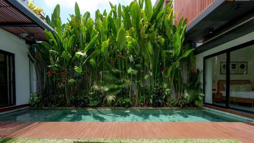 4-bedroom leasehold villa in Canggu — photo 3 of 5