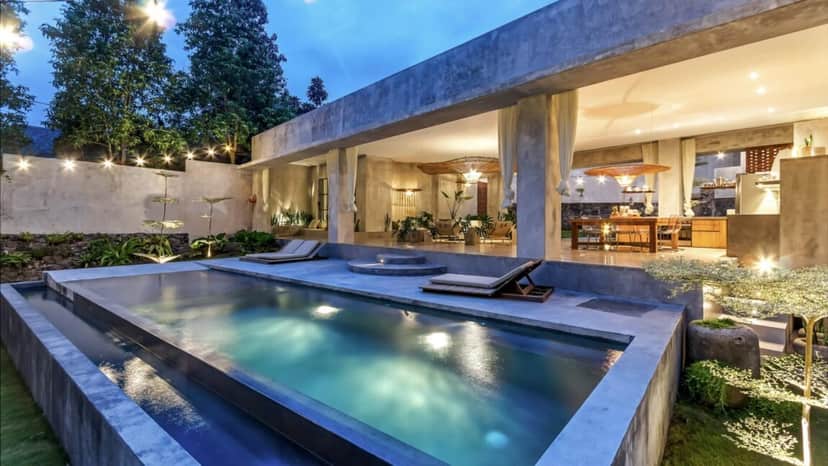 4-bedroom leasehold villa in Pererenan — photo 3 of 35
