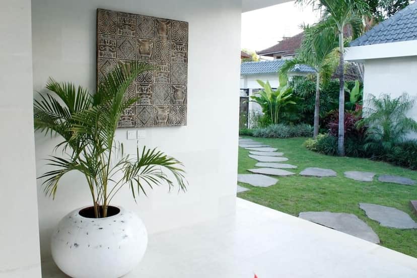 4-bedroom leasehold villa in Seminyak — photo 5 of 5