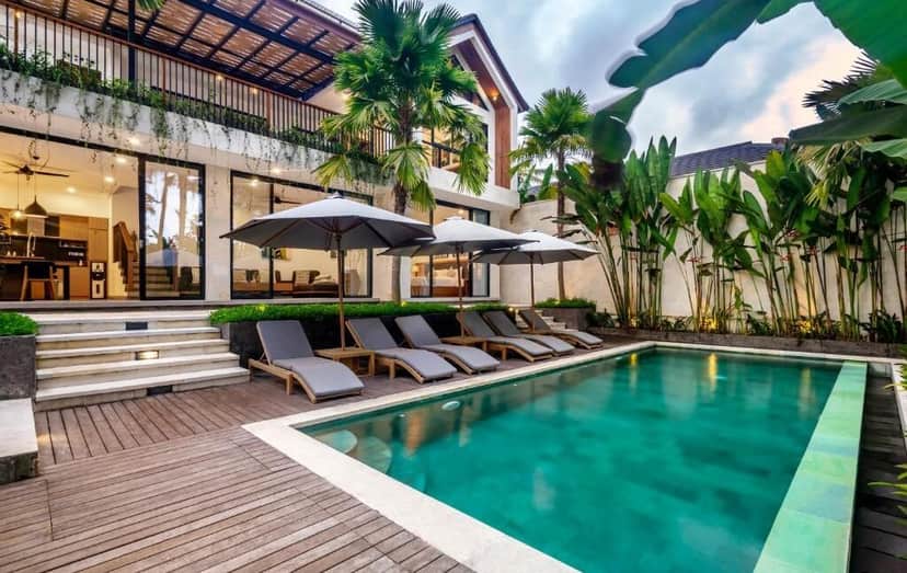 Stylish 3-Bedroom Villa with Jungle View in Ubud