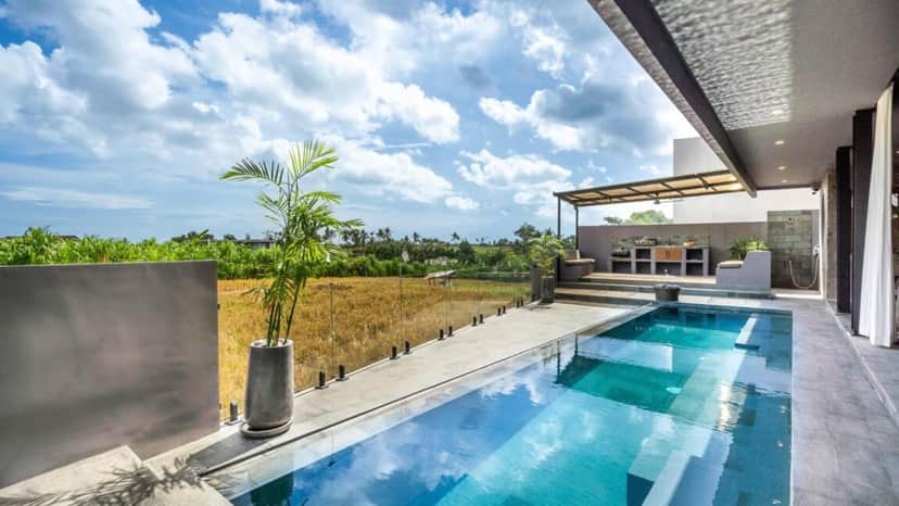 6-bedroom leasehold villa in Pererenan — photo 4 of 5