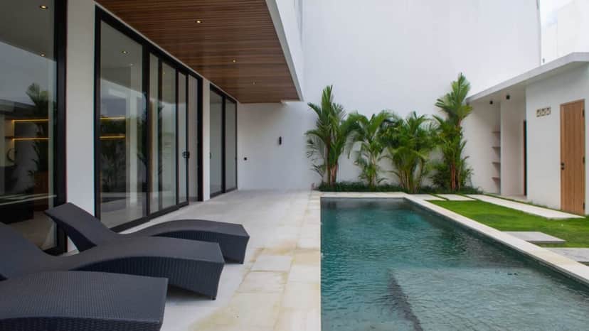 4-bedroom leasehold villa in Pererenan — photo 2 of 5