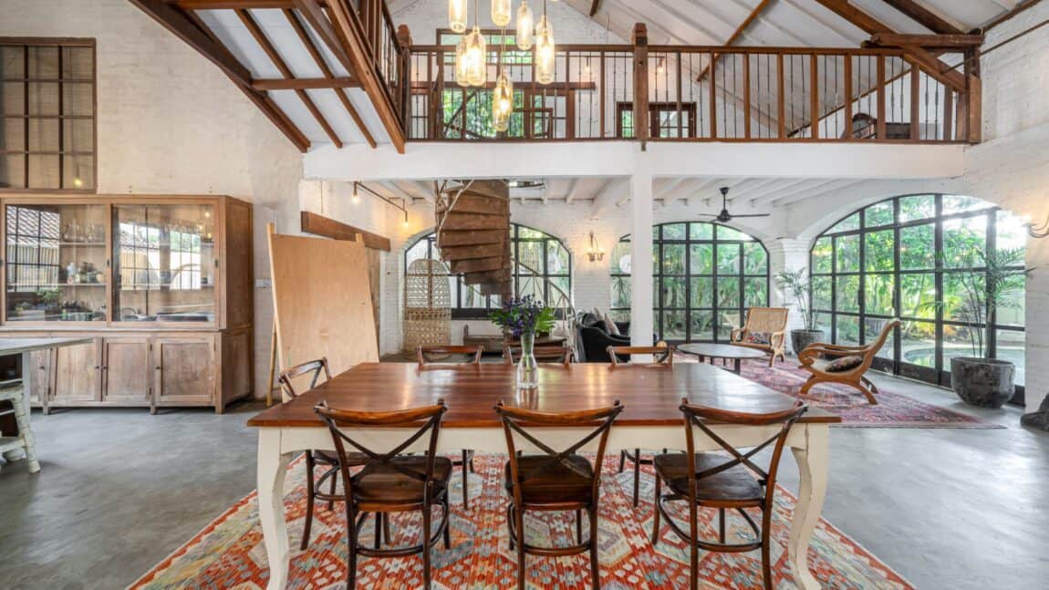 Charming 5-Bedroom Family Villa in Mas, Ubud – Spacious, Private & Artistically Designed