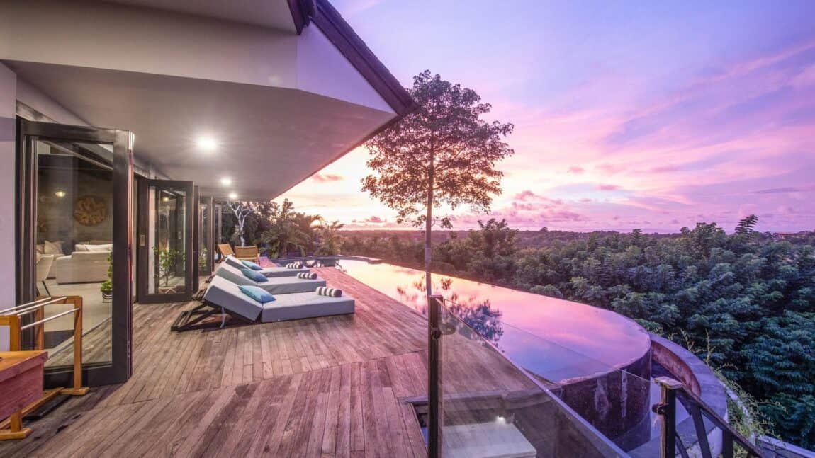Exclusive Freehold Villa with Panoramic Ocean & Mountain Views