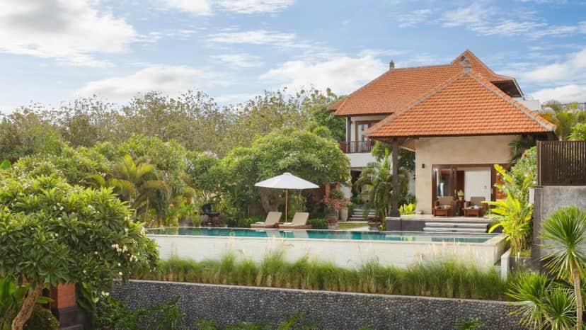 9-bedroom leasehold villa in Canggu — photo 2 of 5
