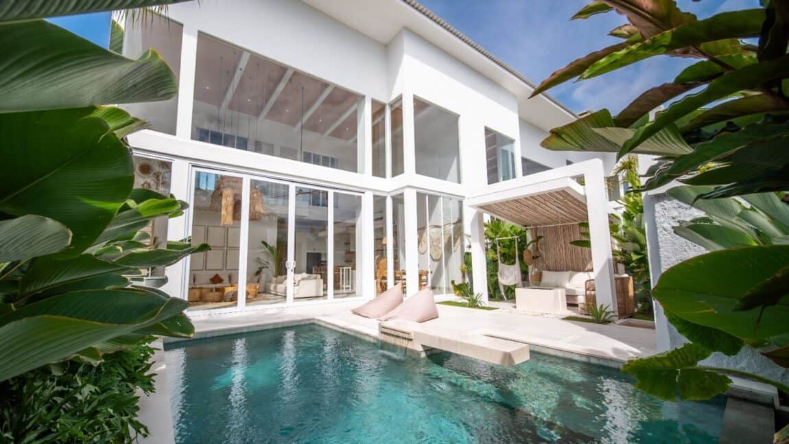 3-bedroom leasehold villa in Canggu — photo 2 of 5