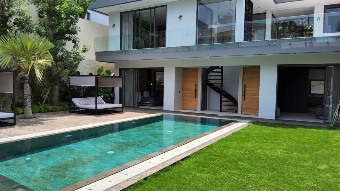 3-bedroom freehold villa in Ungasan — photo 2 of 5