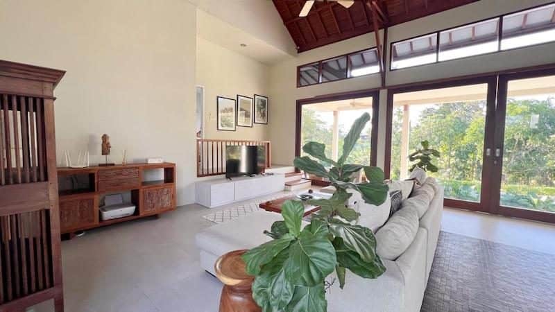 5-bedroom leasehold villa in Berawa — photo 5 of 5