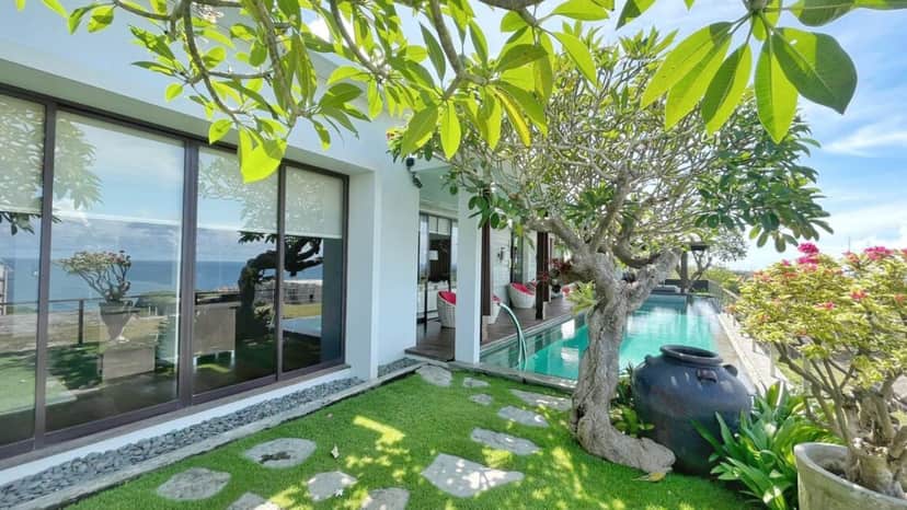 4-bedroom freehold villa in Nusa Dua — photo 3 of 5