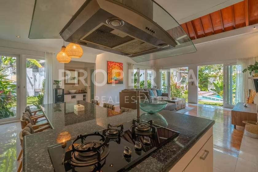 3-bedroom leasehold villa in Canggu — photo 4 of 5