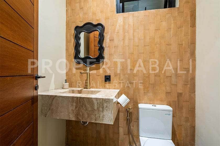 2-bedroom leasehold villa in Canggu — photo 5 of 5