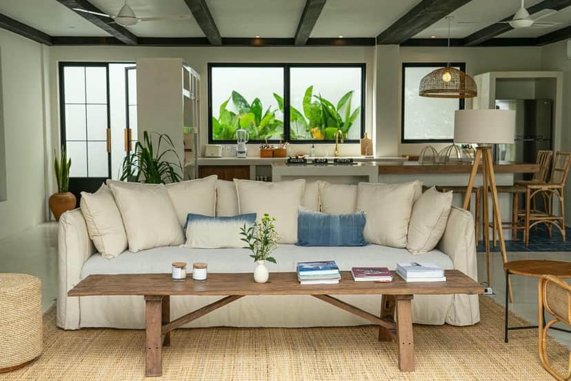 4-bedroom leasehold villa in Canggu — photo 2 of 5