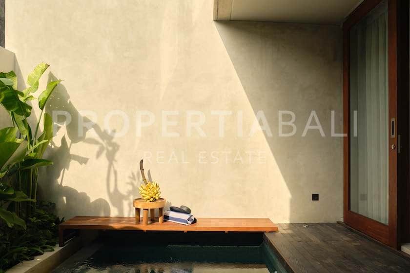 Charming Modern Townhouse in Babakan