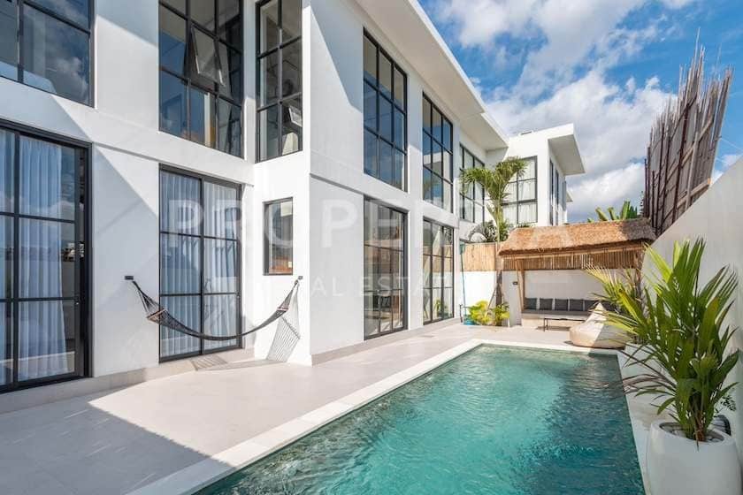 Modern Industrial Living in Tumbak Bayuh