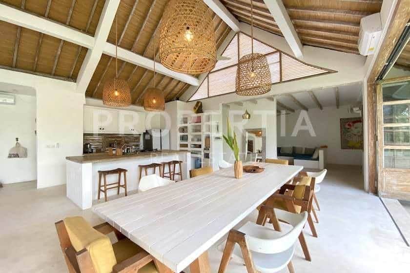 4-bedroom leasehold villa in Berawa — photo 2 of 5