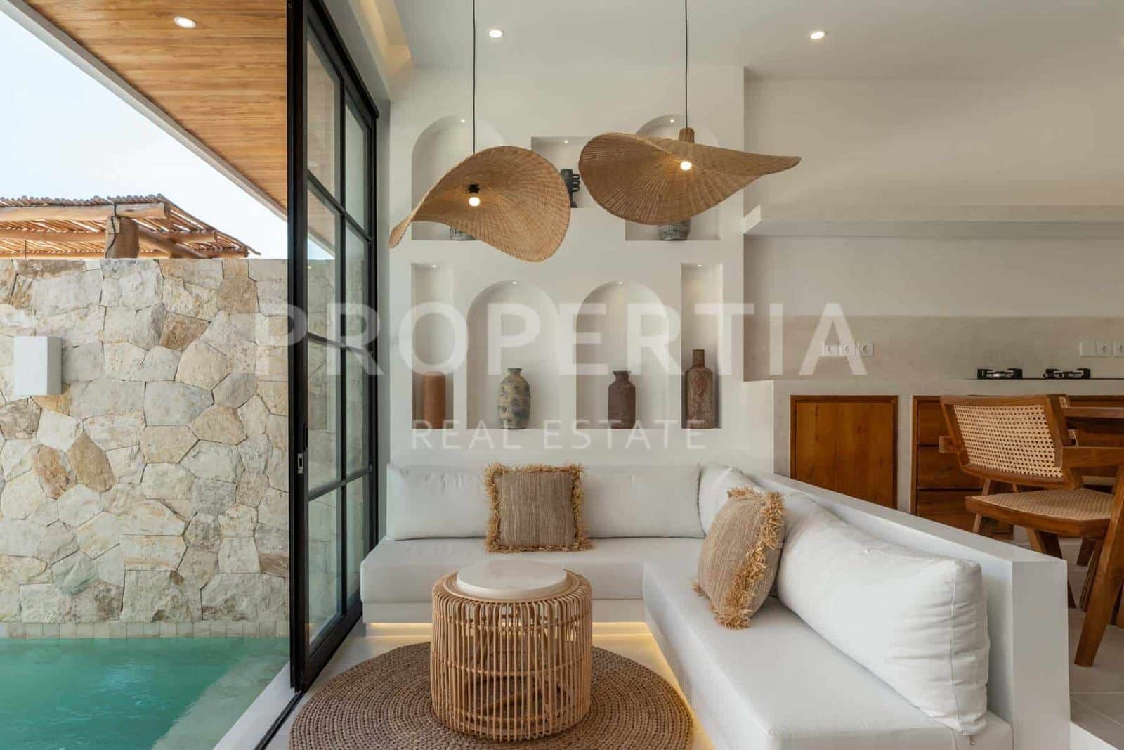 1-bedroom leasehold villa in Canggu — photo 4 of 5