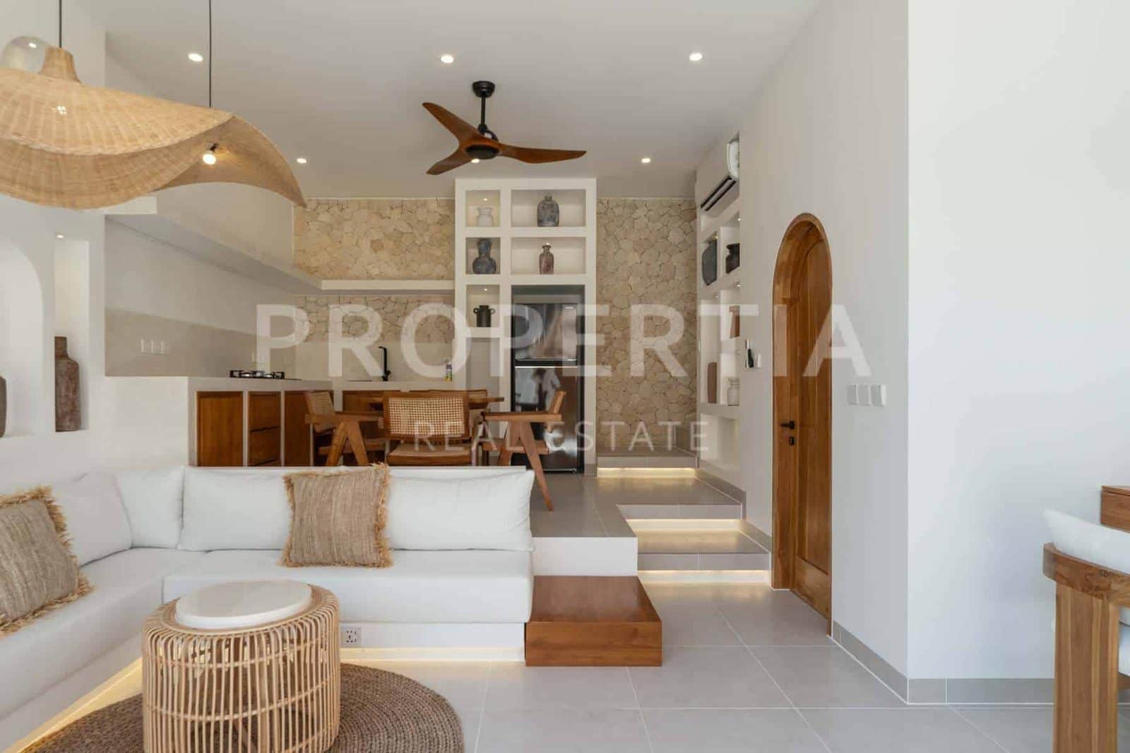 1-bedroom leasehold villa in Canggu — photo 3 of 5