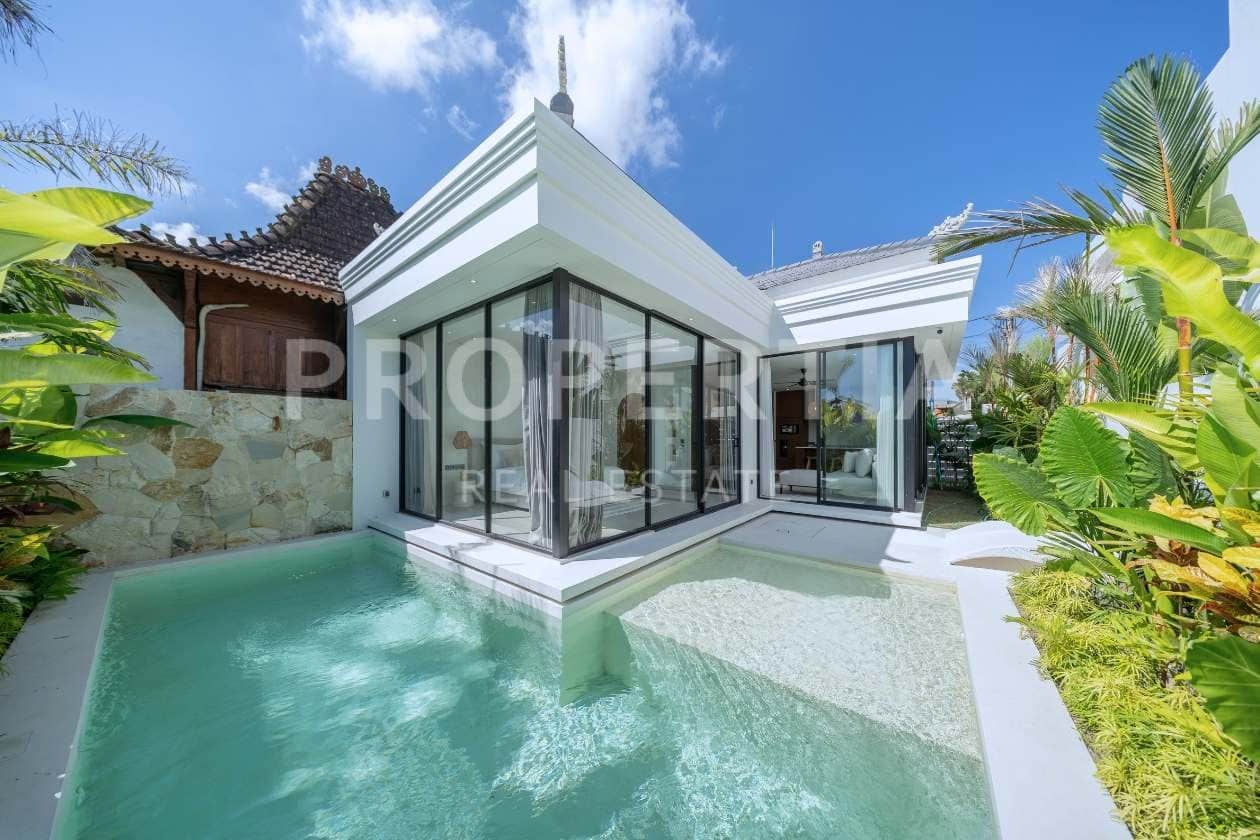 Luxury Timeless Villa in Seseh Walking Distance to the Beach