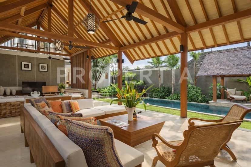 4-bedroom freehold villa in Berawa — photo 3 of 5