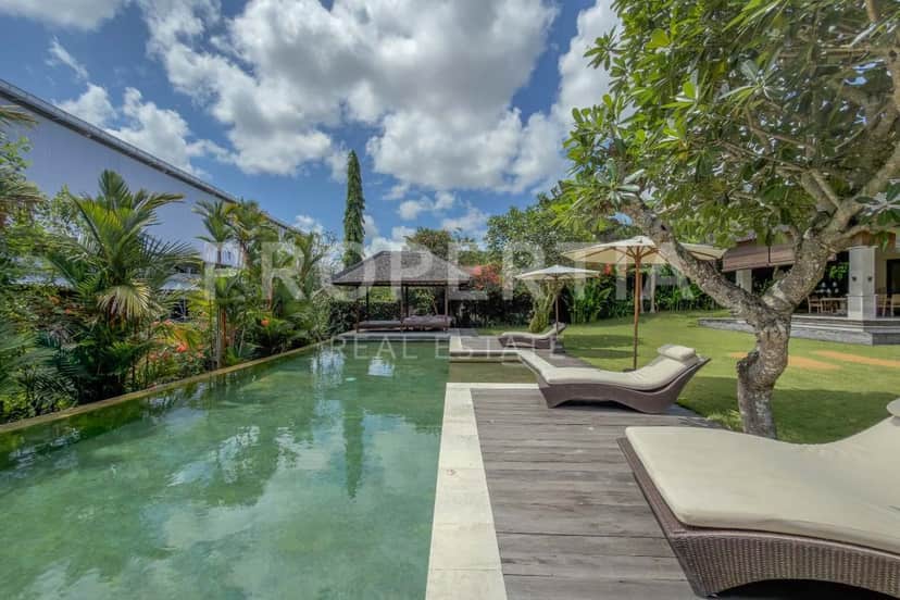 5-bedroom freehold villa in Canggu — photo 3 of 5