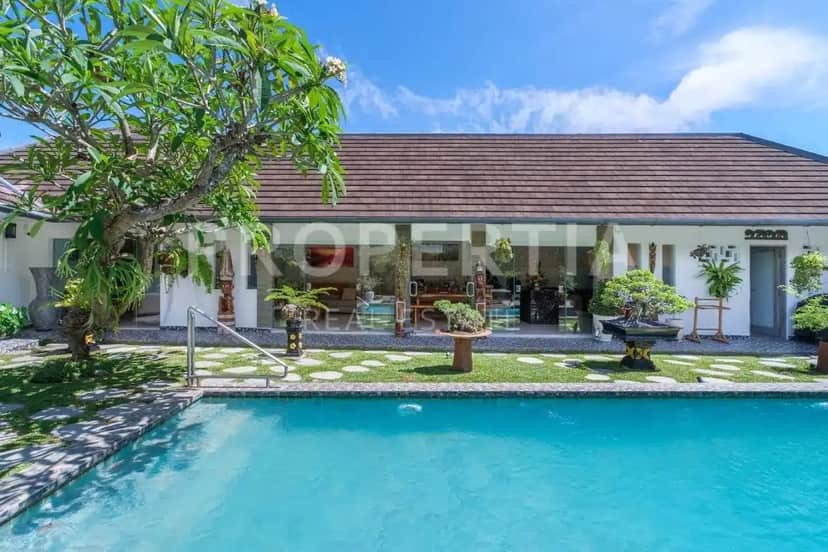 3-bedroom leasehold villa in Kerobokan — photo 2 of 5
