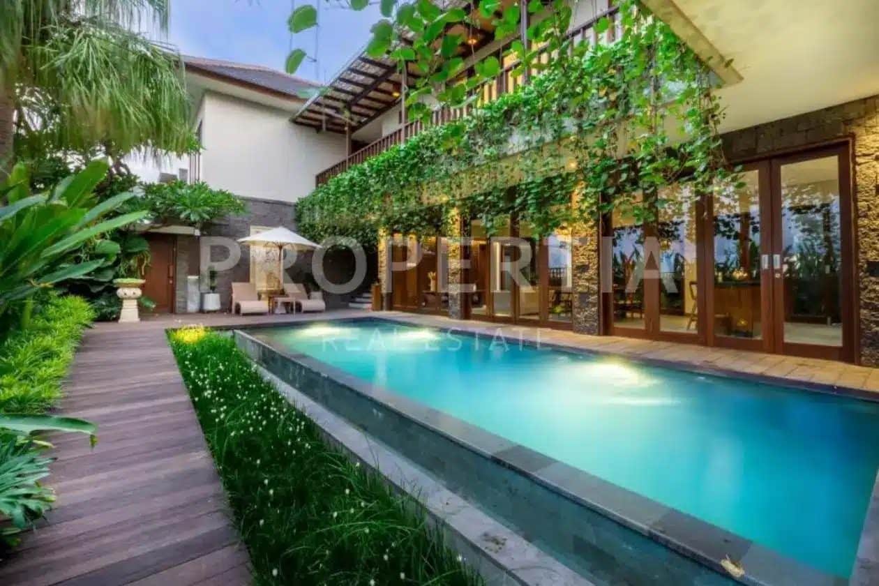 5-bedroom freehold villa in Canggu — photo 2 of 5