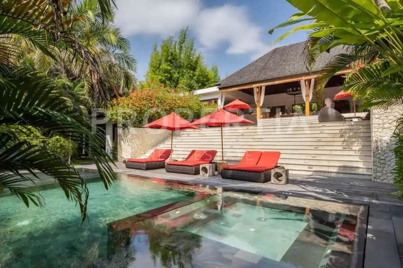 6-bedroom leasehold villa in Canggu — photo 3 of 5