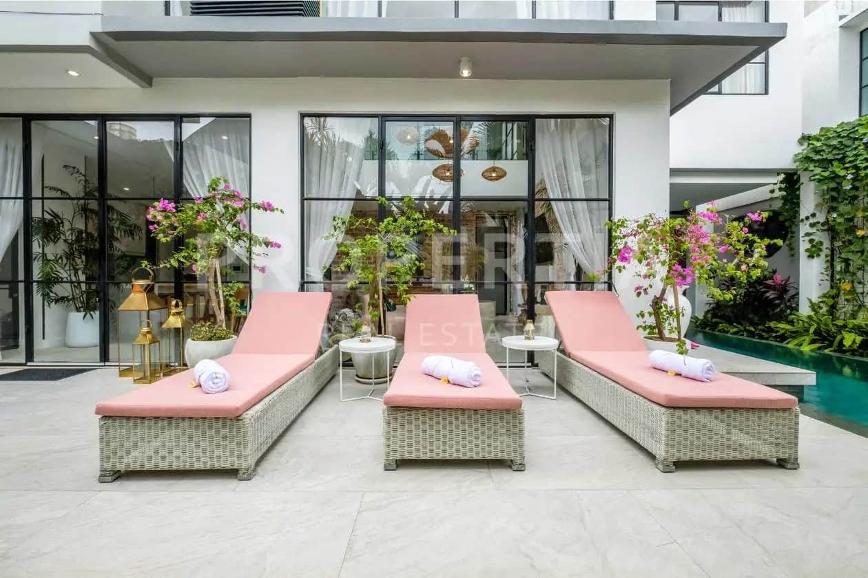 4-bedroom leasehold villa in Canggu — photo 5 of 5