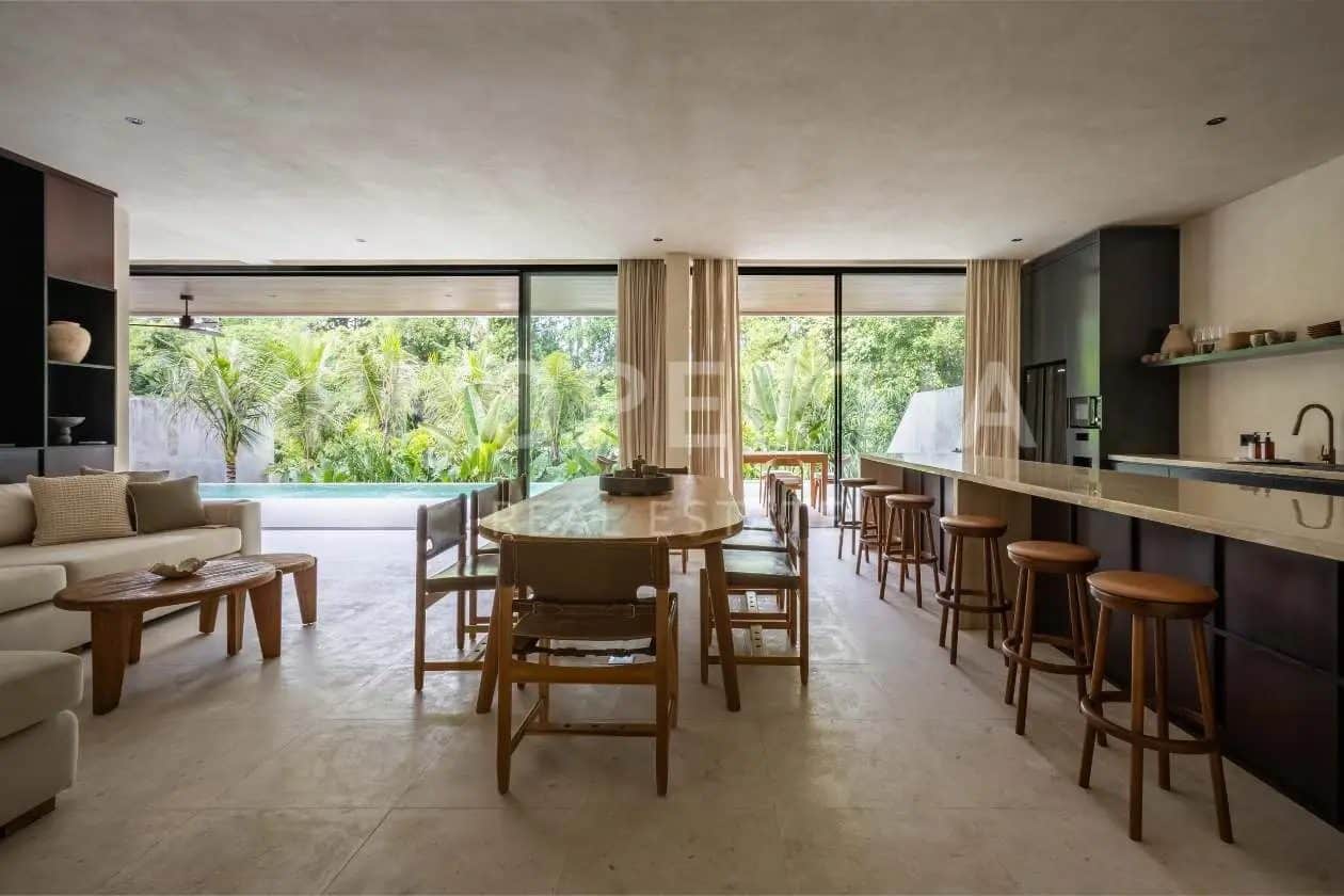4-bedroom leasehold villa in Pererenan — photo 5 of 5