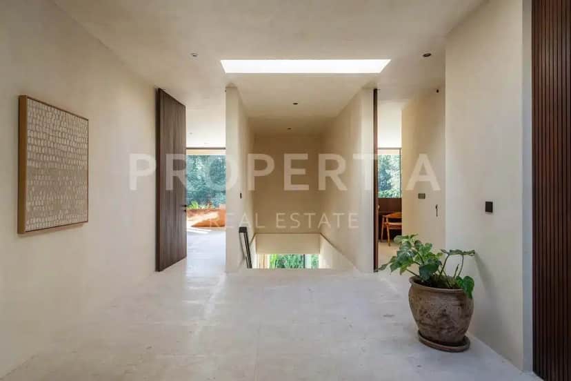 4-bedroom leasehold villa in Pererenan — photo 4 of 5