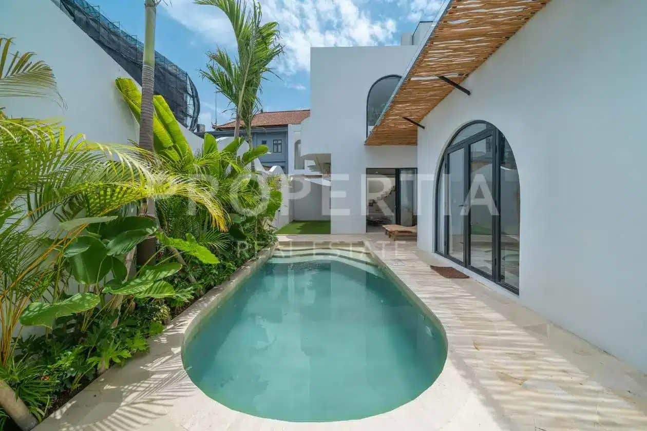 Finished Tropical Mediterranean Villa in Tumbak Bayuh