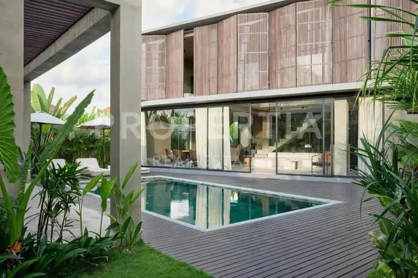 3-bedroom leasehold villa in Buduk/Mengwi — photo 2 of 5