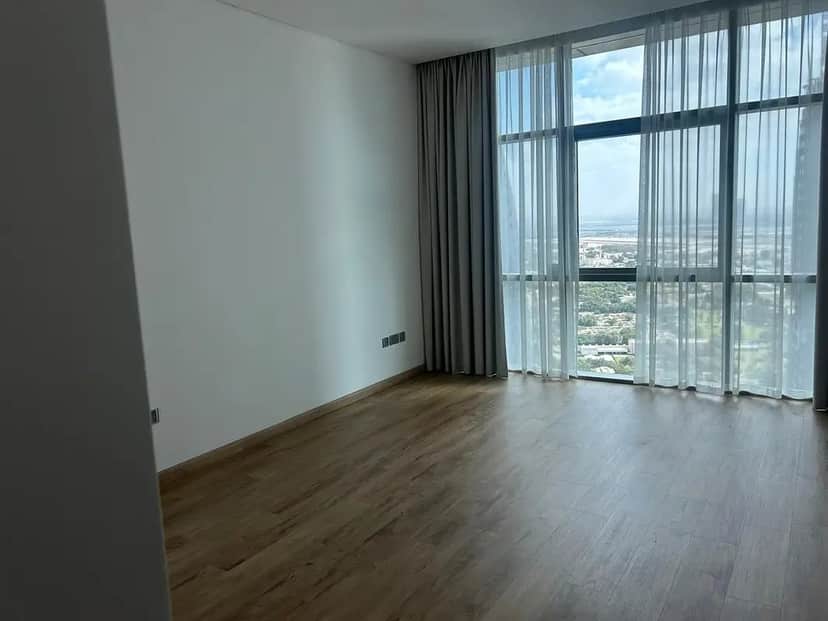 2-bedroom freehold apartment in DIFC — photo 2 of 5