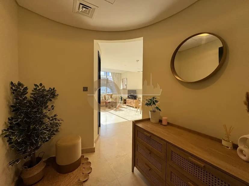 studio freehold apartment in DIFC — photo 3 of 5