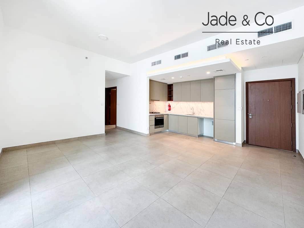 2-bedroom freehold apartment in Business Bay — photo 1 of 5